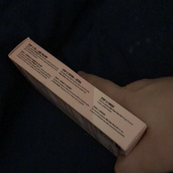 Anastasia Beverly Hills Brow Studio Kit in Medium Brown - Picture 11 of 12